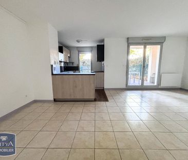 Location Appartement 4 pièces 74m² CARCASSONNE 11000 - Photo 2