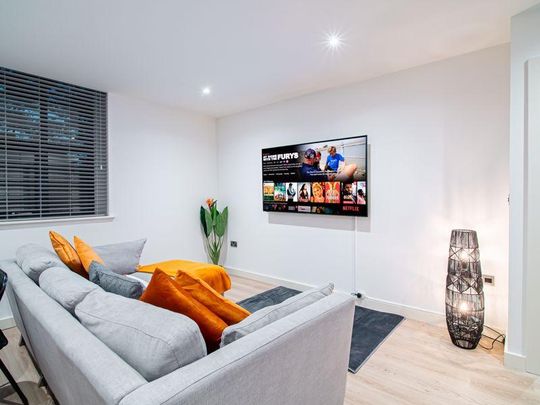 2 bedroom apartment to rent - Photo 1