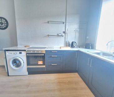 1 bedroom flat to rent - Photo 6