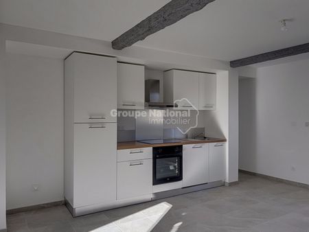 Appartement en Centre Ville de Berre L'etang 3 pièce(s) de 62m2 en 1er étage avec véranda, - Photo 2