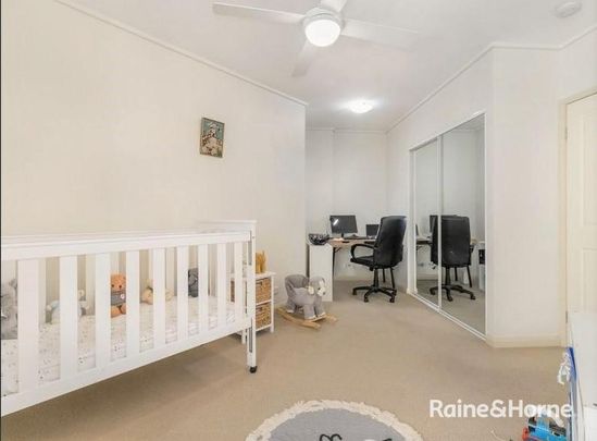 Fantastic 2 Bedroom Unit in Resort Style Complex! - Photo 1