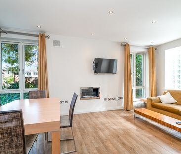 Grove Hall, Grove Avenue, Blackrock, Co. Dublin, A94 W658 - Photo 2