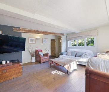4 bedroom detached house to rent - Photo 3