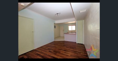 Neat & Complete - Photo 5