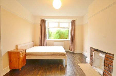 6 bedroom semi-detached house to rent - Photo 4