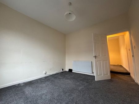 3 Bed Terraced House, Chandos Street, CV2 - Photo 4