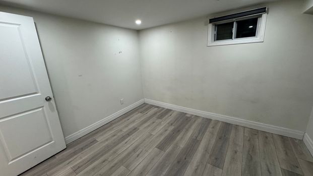 For Lease - 121 Petworth Crescent Unit# Bsmt, Toronto, Ontario - Photo 1