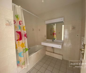 Location Appartement 3 pièces 66m² ANNECY 74000 - Photo 4