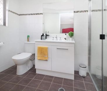 Glorious Living On Gerygone - Photo 2