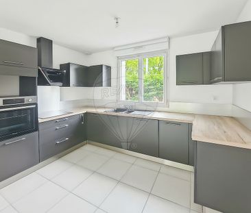 Location Maison 6 pièces 124m² NOTRE DAME DES LANDES 44130 - Photo 4
