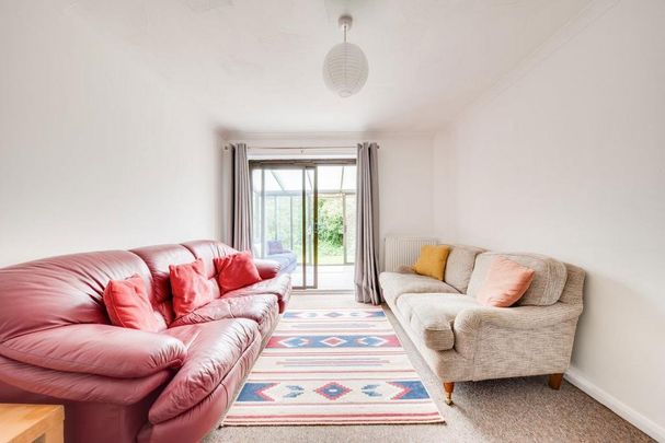 5 bedroom house to rent - Photo 1