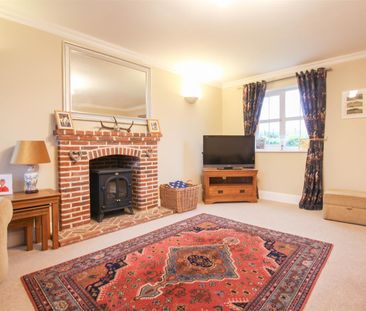 Haverhill Road, Castle Camps, Cambridge - Photo 2