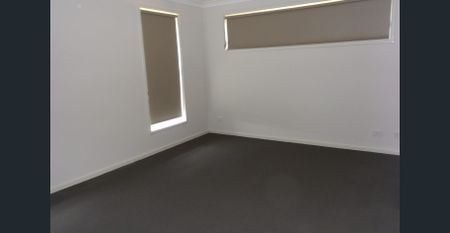 twin waters estate - Photo 4