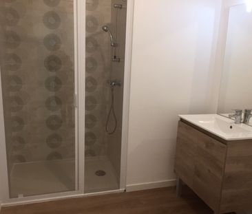 Location Appartement 3 pièces 63m² CARPIQUET 14650 - Photo 5