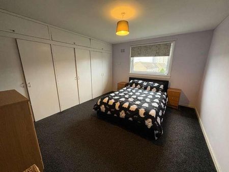 Oldcroft Place, Cornhill, Aberdeen, AB16 - Photo 4