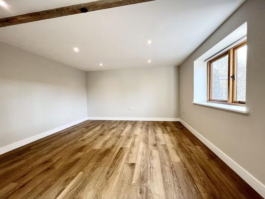 1 bedroom semi-detached bungalow to rent - Photo 1