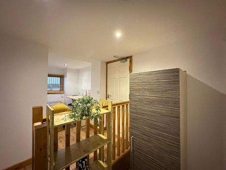 3 bedroom apartment to rent - Photo 5