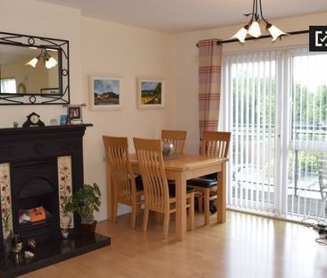 Room for rent in 2-bedroom apartment in Swords in Dublin - Photo 5
