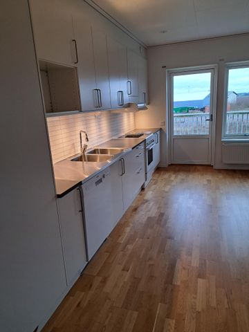 Södergatan, Vara - Foto 4