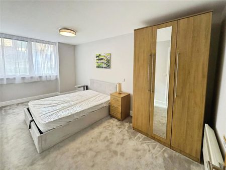 1 bedroom flat to rent - Photo 5