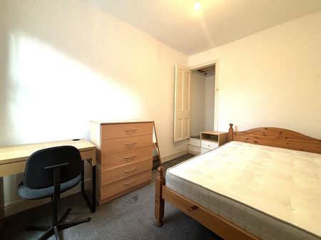 4 bedroom house to rent - Photo 4