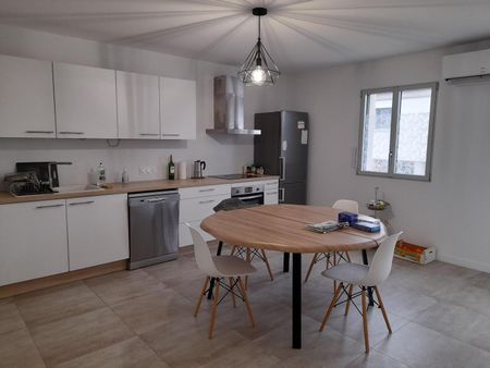 Location Appartement 1 pièce 13m² LE BOUSCAT 33110 - Photo 2