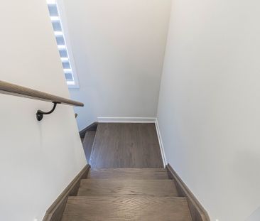 For Lease - 1339 Kaniv Street, Oakville, Ontario - Photo 3