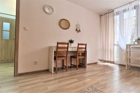 Funkcjonalne mieszkanie blisko stacji metra 37.1 m² - Photo 4