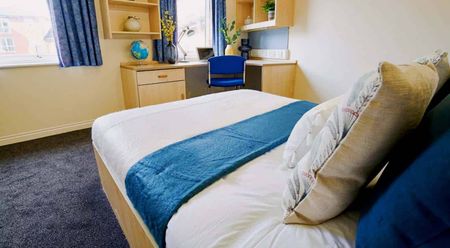 Deluxe Ensuite - Photo 5