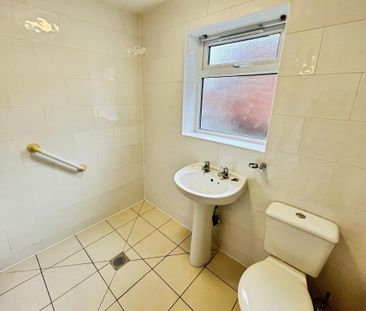 2 bedroom bungalow to rent - Photo 6