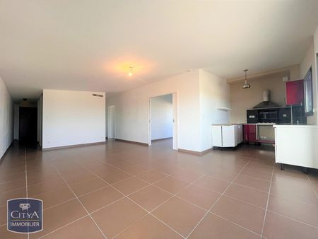 Location Appartement 4 pièces 84m² AVIGNON 84000 - Photo 4