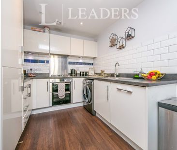 4 bedroom house to rent Osprey Drive, Stowmarket, IP14 - Photo 3