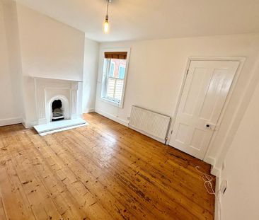 2 bedroom house to rent - Photo 2