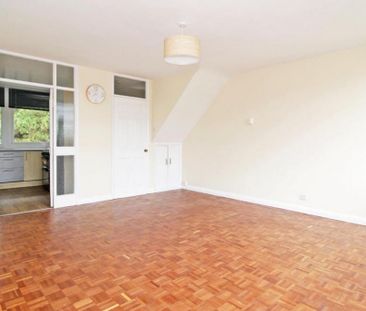 3 bedroom maisonette to rent - Photo 1