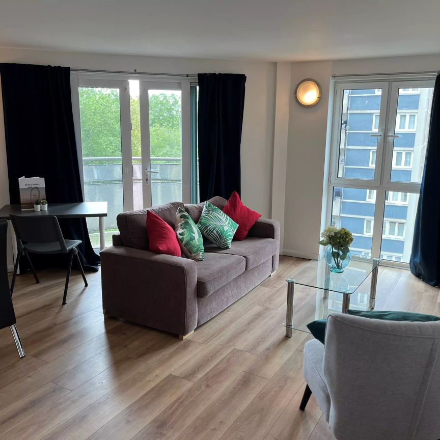 1 Bedroom Apartment - Photo 1