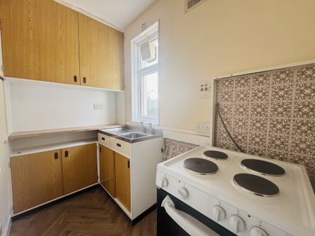 Thorncroft Road, Bradford - Photo 4