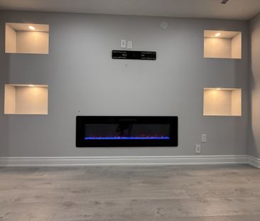 For Lease - 932 Schaeffer Outlook, Newmarket, Ontario - Photo 6