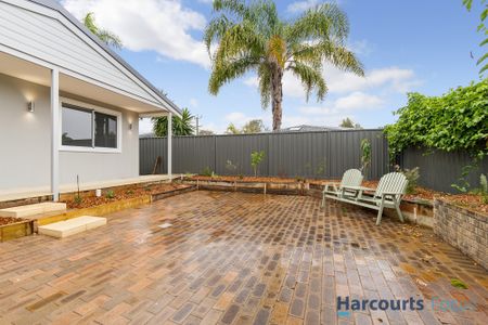 1 Shipbourne Way, Huntingdale WA 6110 - House For Rent - $680 | Domain - Photo 5
