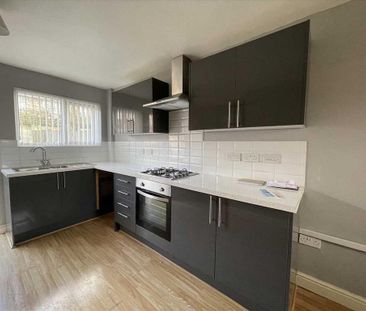 3 bedroom property with land to rent - Photo 1