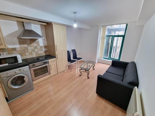 1 bedroom flat to rent - Photo 1