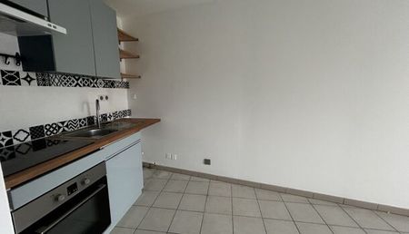 Appartement 2 pièces 44m2 REIMS 603 euros - Photo 5