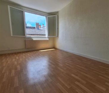 Location appartement 3 pièces - 70m² à Issoire (63500) - Photo 1