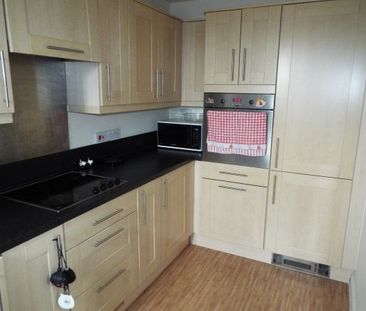 Castle Way, Central - Photo 3