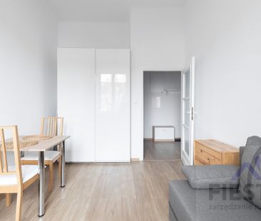 Warszawa Śródmieście, ul. Warecka - Photo 3