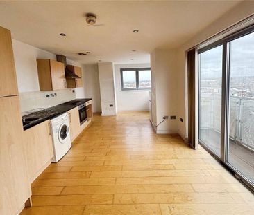 1 bedroom flat to rent - Photo 3