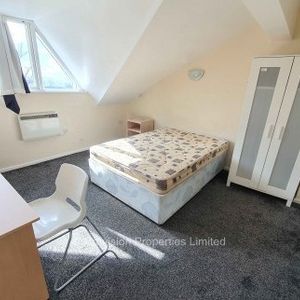 2 Bedroom Property Lettings Leeds University - Photo 2