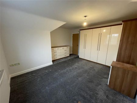 5 bedroom detached house to rent - Photo 4