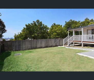 2/83 Kincaid Drive, Highland Park, Qld 4211 - Photo 6