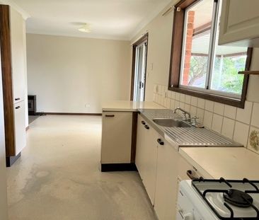 22 Valerie Court, Elermore Vale, NSW 2287 - Photo 3