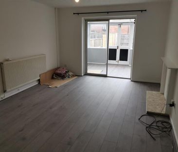 2 bedroom property to rent - Photo 6